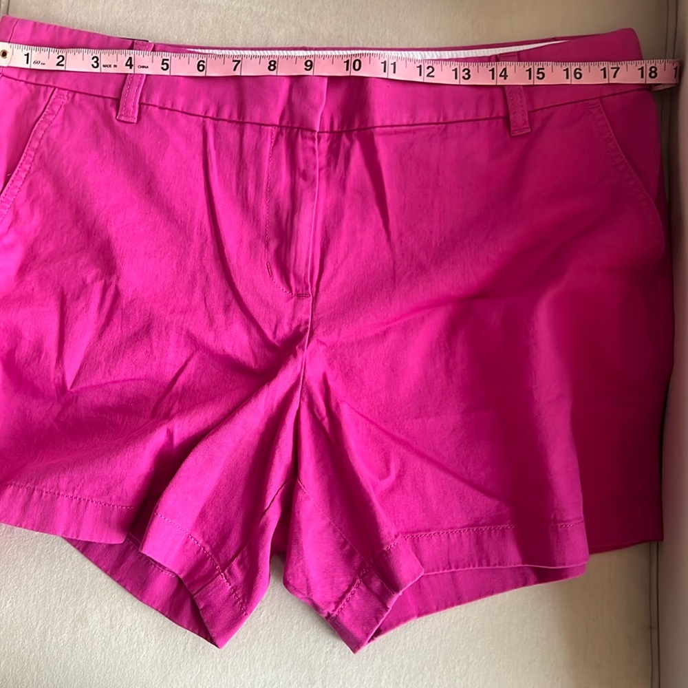 J. Crew 5" Classic Chino Short in Soft Azalea sz 14 NWT - Picture 5 of 16